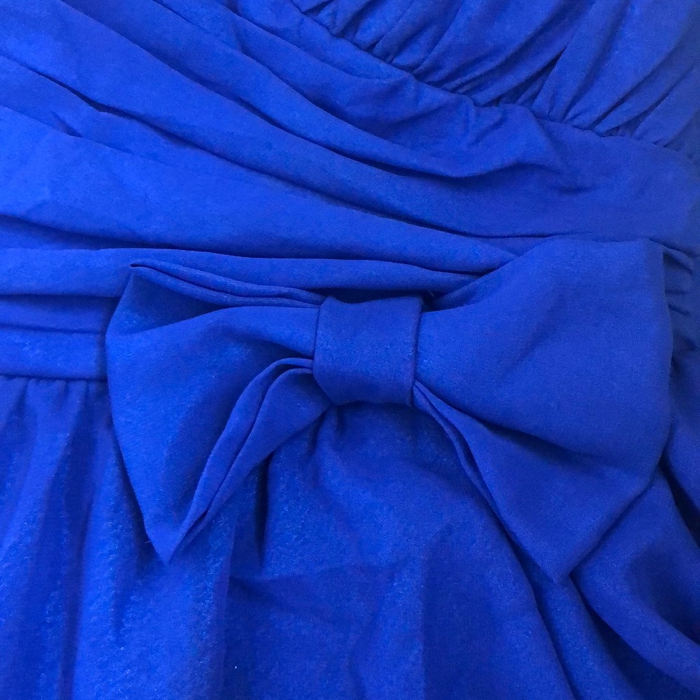 Formal Dress - Picture 3 of 3